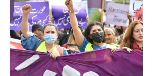 लाहौर : औरत मार्च पर लगा ग्रहण, नहीं मिली इजाजत